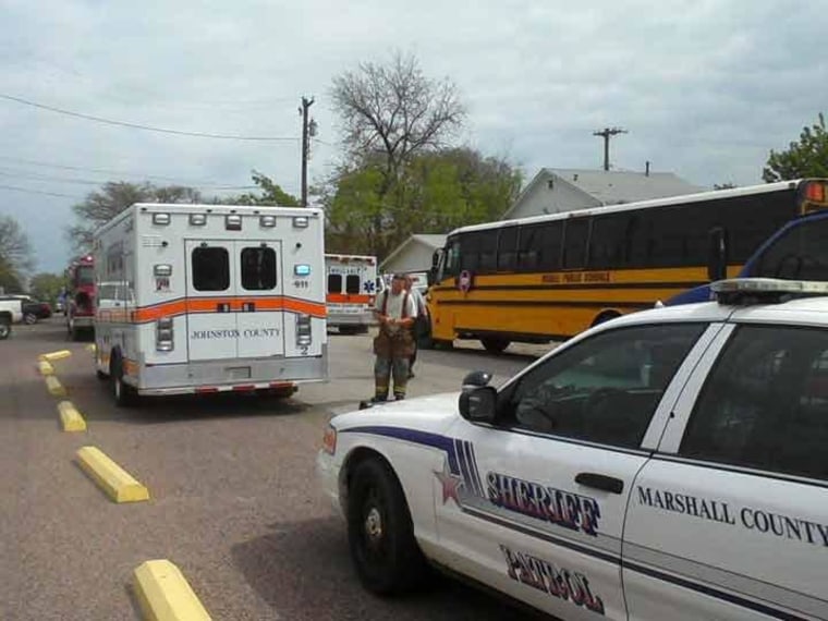 Oklahoma school evacuated; cause of mass illnesses remains unknown