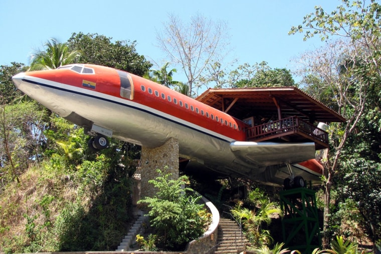 Hotel Costa Verde in  Costa Verde, Costa Rica, has converted the shell of a1965 Boeing 727 into hilltop lodging.