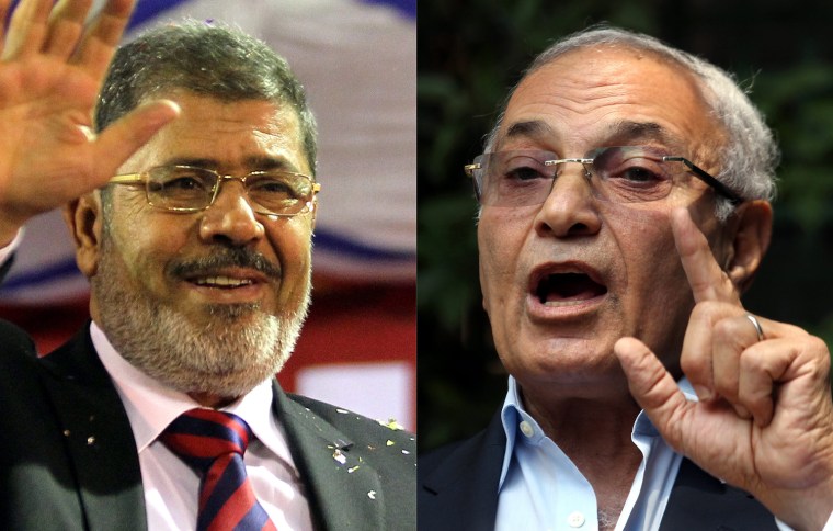 The upcoming election showdown between Islamist Muslim Brotherhood stalwart Mohammed Morsi (L) and former Mubarak-era minister and military loyalist Ahmed Shafiq has been described as a
