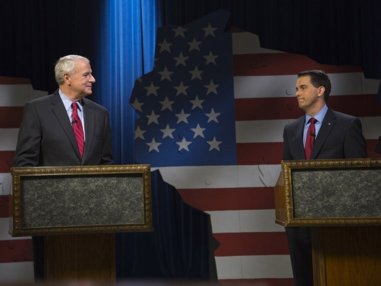 Walker leads by 7 heading into Tuesday's Wisconsin recall