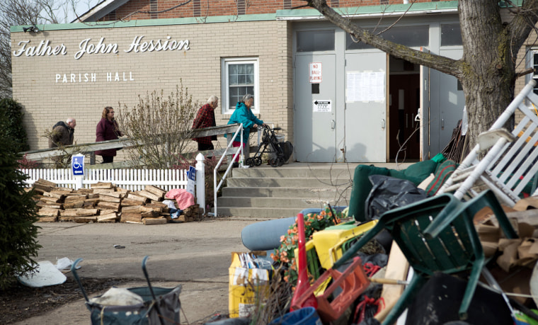 Despite long lines and unconventional polling places Sandy hit