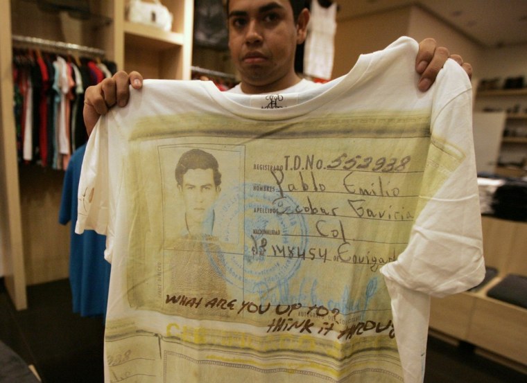 Overskrift Skråstreg etiket Cashing in on cocaine culture? Son of Pablo Escobar sells T-shirts  featuring kingpin's image