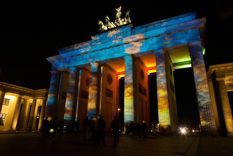 Berlin gets ready for Festival of Lights