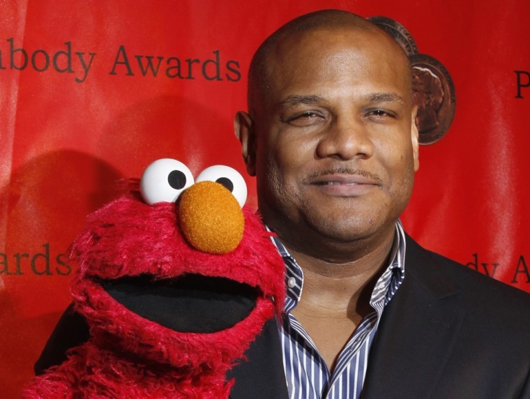 Kevin Clash with the puppet Elmo in 2010.