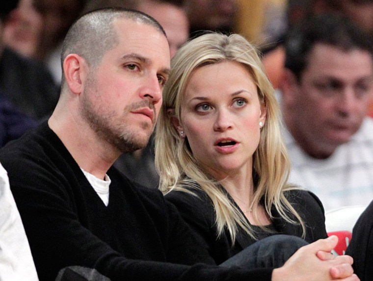 No date has been announced for a wedding between Reese Witherspoon and Jim Toth.