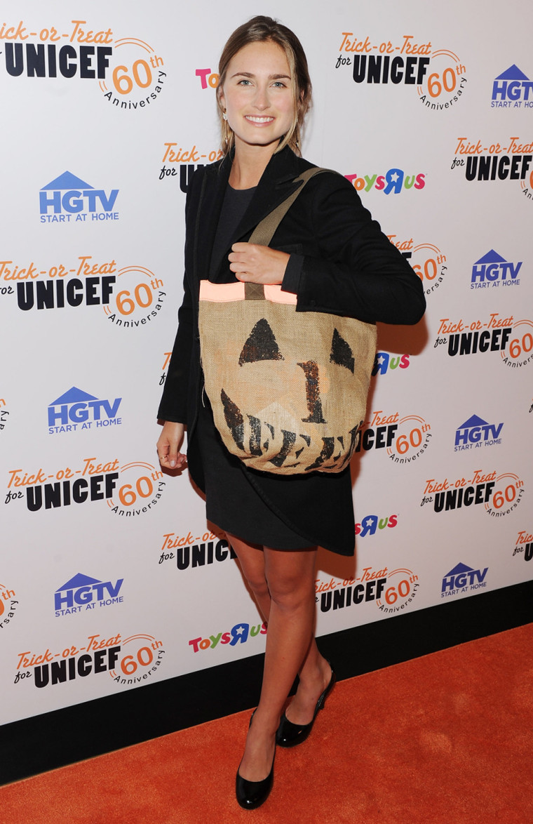 Lauren Bush with the special trick-or-treat bag.