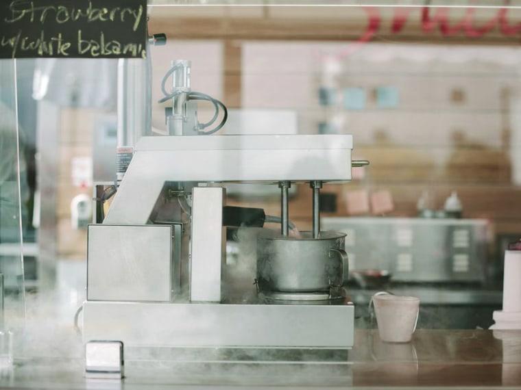 Brr shot Nathan Michael: An image of the patented liquid nitrogen mixer.