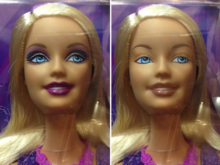 Makeup of on sale barbie doll