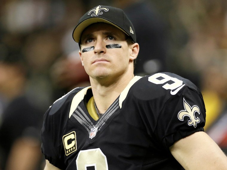 New Orleans QB Brees drew criticism for leaving a $3 tip on a takeout order.