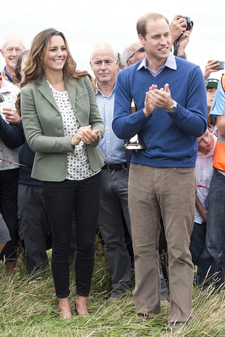 HOLYHEAD, WALES - AUGUST 30:  Catherine, Duchess of Cambridge and Prince William, Duke of Cambridge start The Ring O'Fire Anglesey Coastal Ultra Marat...