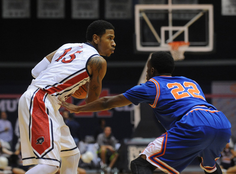 Robert Morris University team captain Karvel Anderson led his team to a win over the University of Texas at Arlington Mavericks, on Nov. 21, 2013, in Moon Township, Pa.