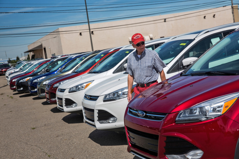 Come On Down Bargains Ahead At Overloaded Car Dealerships