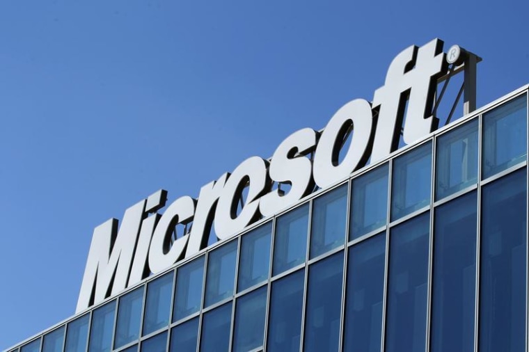 Microsoft says it expects to choose a new CEO in early 2014.