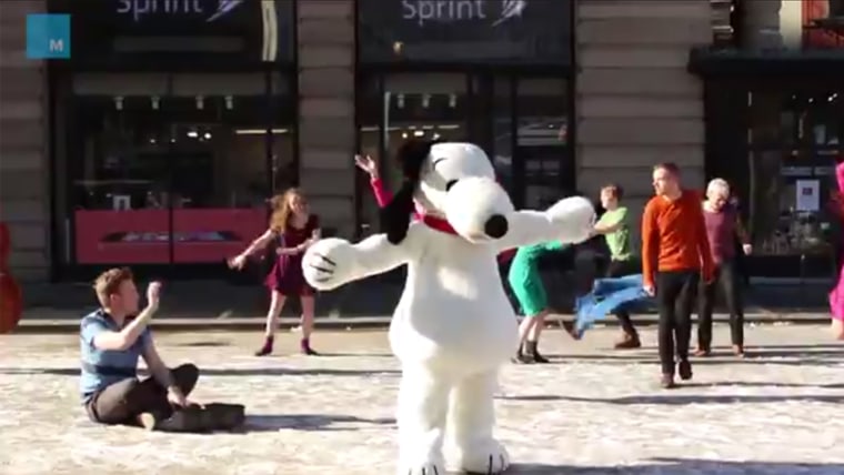 Snoopy hit the streets of New York in this flash mob.