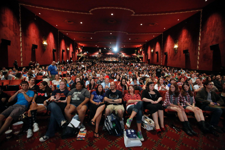 Over 1,000 fans attended the New York City screening of season 7's first episode,