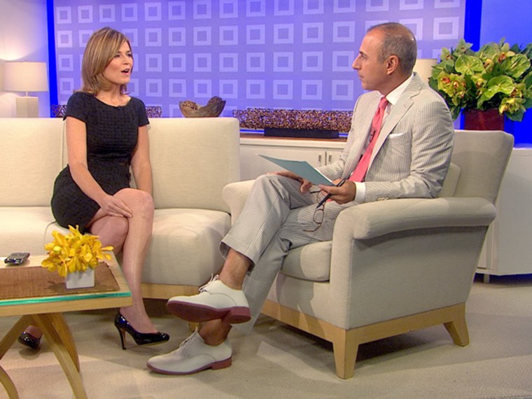 Matt rocks the bare-ankle look with Savannah Guthrie.