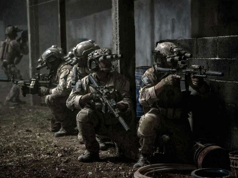 The SEALs in \"Zero Dark Thirty\" made too much noise, says a man who should know.