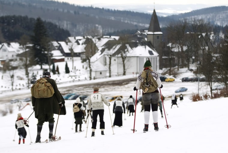 The 'Nostalgic Ski Race' is held every two years with about 40 participants and is organized by the ski club of Neuastenberg, a town which was founded in 1713.