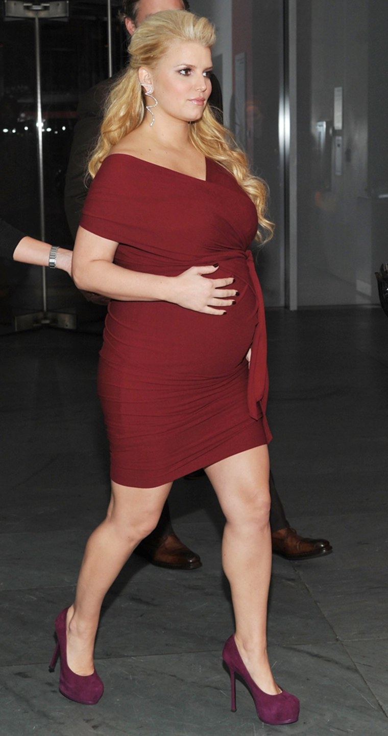 Jessica Simpson Third Pregnancy Style: Best Maternity Fashion