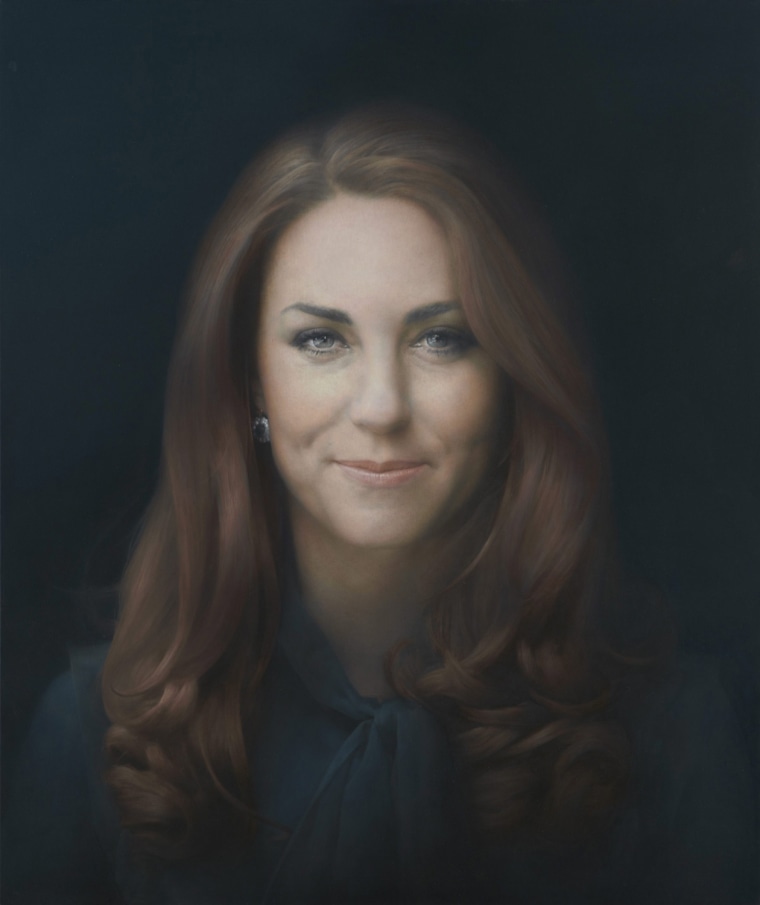 The National Portrait Gallery unveiled the first official painted portrait of the Duchess of Cambridge Friday, by Scottish-born artist Paul Emsley.