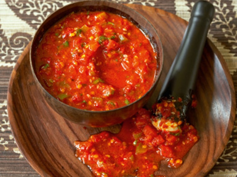 celebrate-spicy-food-day-with-7-hot-condiments