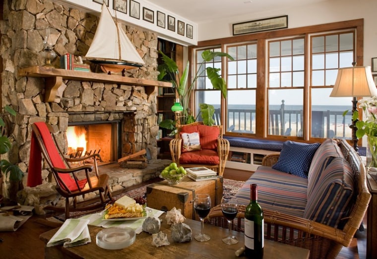The Elizabeth Pointe Lodge off the coast of Florida has a Nantucket vibe.