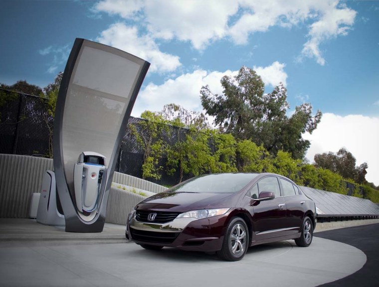 Image: Honda FCX Clarity fuel-cell vehicle
