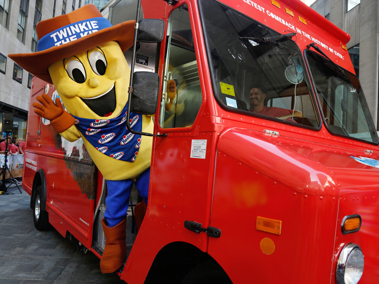 Twinkies made their return on Rockefeller Plaza on TODAY Monday with the help of Twinkie the Kid.