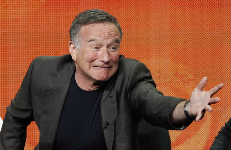 Robin Williams returns to TV on the CBS comedy "The Crazy Ones."