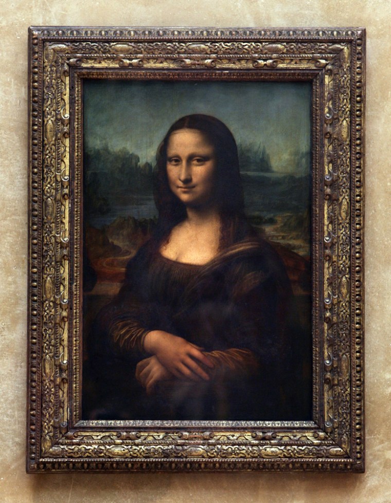 The Portrait of Mona Lisa, painted by Leonardo da Vinci, hangs in Louvre museum in Paris. Experts may have found the bones of the real life model for the famous painting.
