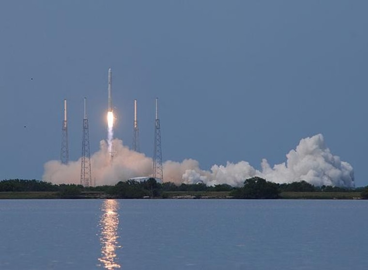 SpaceX's Falcon 9 rocket lifts off from its Florida launch pad today.