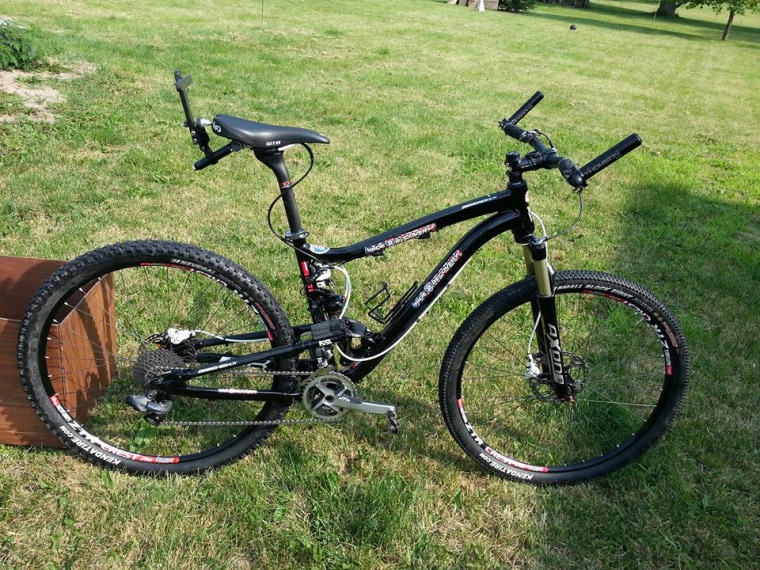 Matt Dewitt's mountain bike was custom-made for him so that he can steer it even though he lost both of his forearms while serving in Afghanistan. The brand new bike, which is worth upwards of $10,000 was stolen in Alaska on Monday night