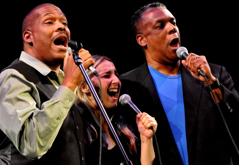 Magda Fishman, Elmore James and Tony Perry singing at their first Soul to Soul Performance.