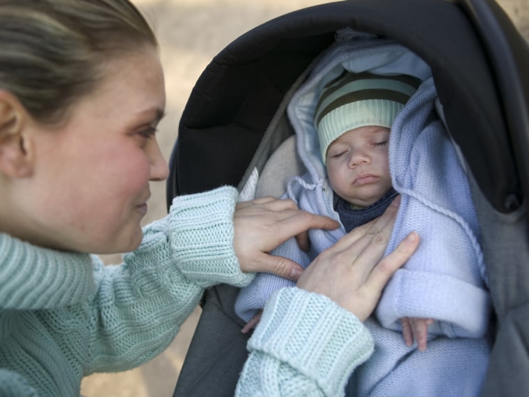 bundled-babies-do-they-really-nap-better-in-freezing-temps