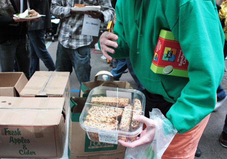 Many people have been bringing food to share with protesters.