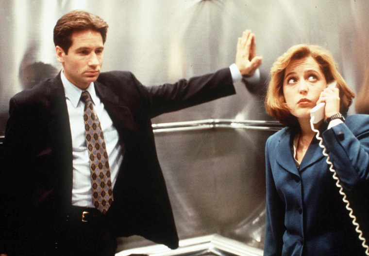 Gillian Anderson and David Duchovny of the hit series, \"X-Files.\"