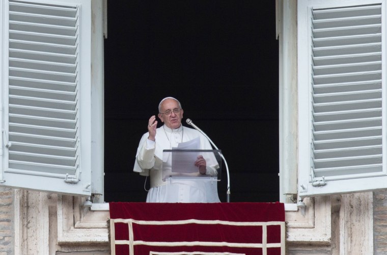 Pope Francis leads prayer for Philippines after typhoon