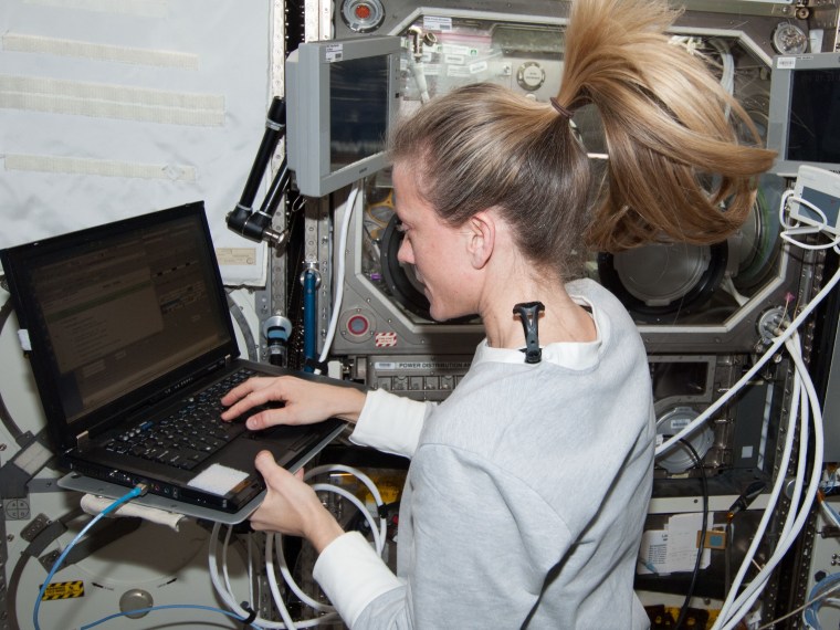 Image: Space station computer