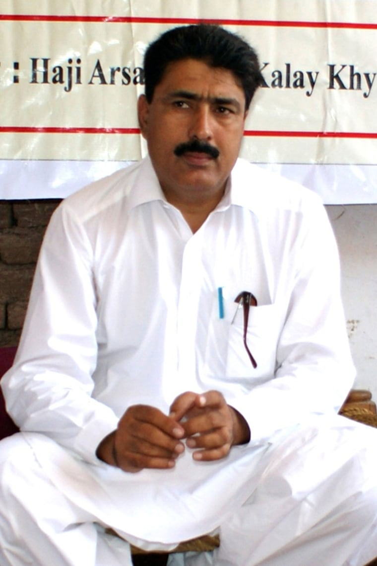 File photo shows Pakistani doctor Shakil Afridi, who helped the CIA find Osama bin Laden, attending a malaria control campaign in Pakistan's in 2010.