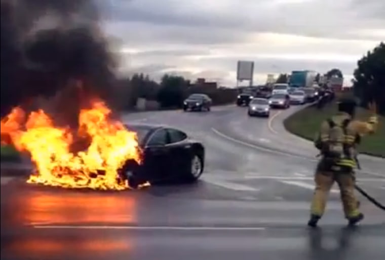 Tesla Model S burns