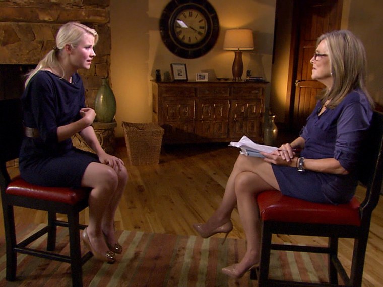 Elizabeth Smart (left) sits down with Meredith Vieira.