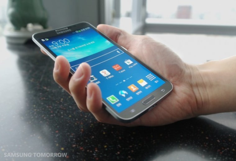 Samsung's Galaxy Round is the first curved-screen smartphone