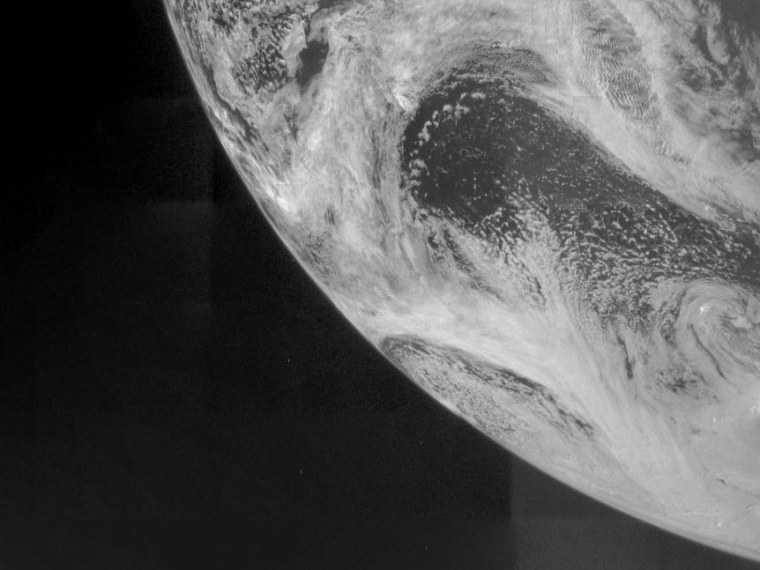 Image: Juno view of Earth