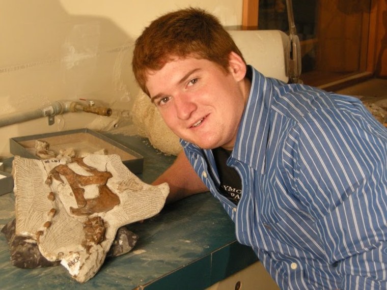 Image: Kevin Terris and dinosaur skull