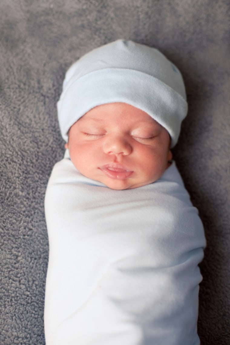 Swaddling can harm a baby's hip.