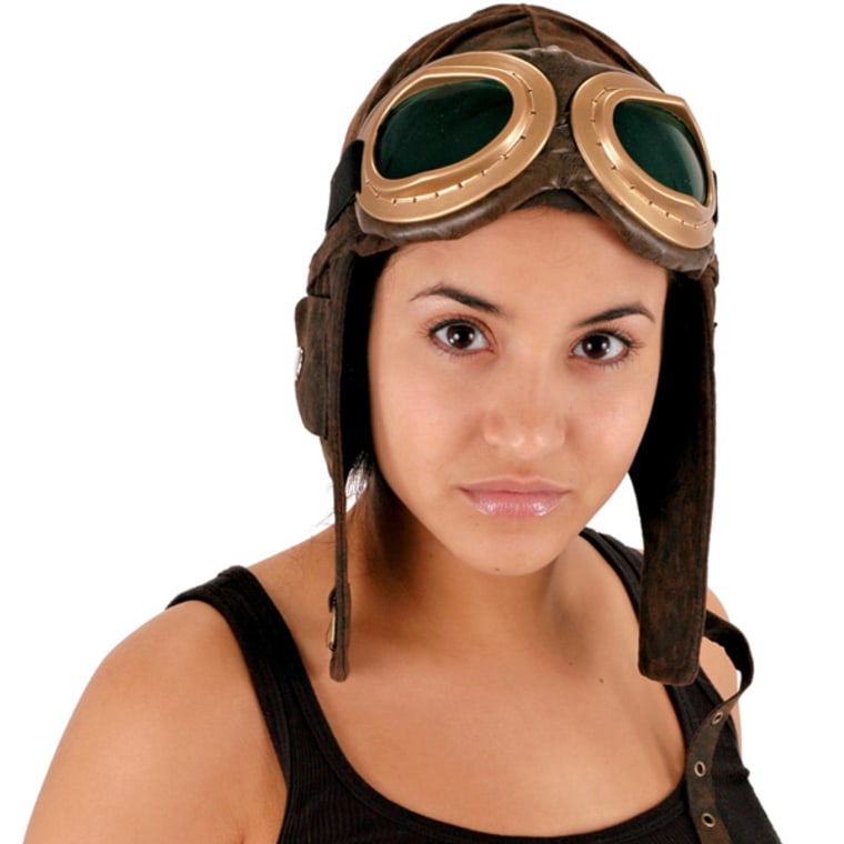 Amelia Earhart costume