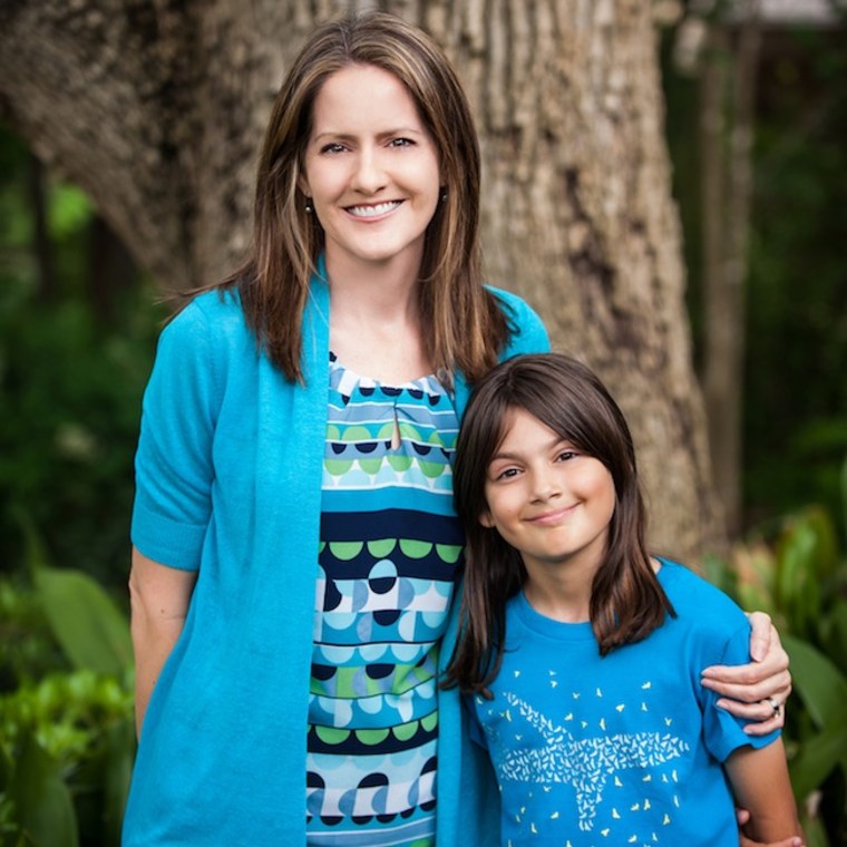 mom and daughter