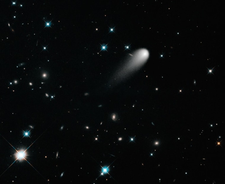 Image: Comet ISON in color
