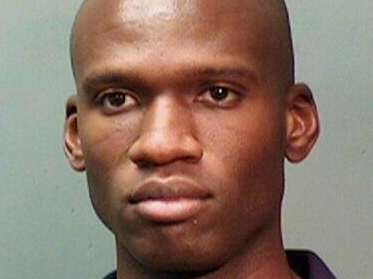 Aaron Alexis, who the FBI believe to be responsible for killed 12 people Monday, never sought mental health treatment, the VA says.