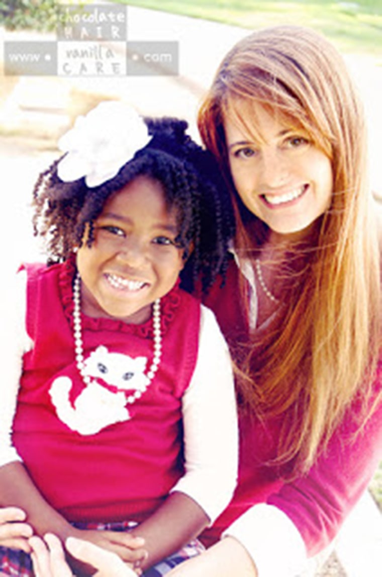 White moms, black hair: Blogs teach adoptive and interracial families to  care for hair